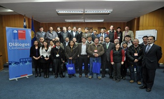 Realizan Diálogo Ciudadano para mejorar el transporte urbano en Puerto Montt
