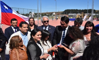 Con gran asistencia de público se inauguró el Parque Urbano Río Negro de Alerce en Puerto Montt