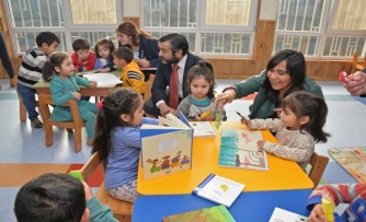 Gobierno celebra 10 años del programa Chile Crece Contigo