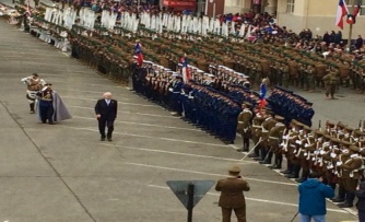 Intendente Jürgensen participó en Parada Militar en Osorno