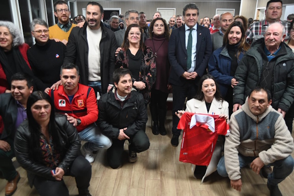 Gobierno Regional de Los Lagos refuerza su compromiso con la cultura y el deporte en Maullín con inauguración de dos espacios comunitarios