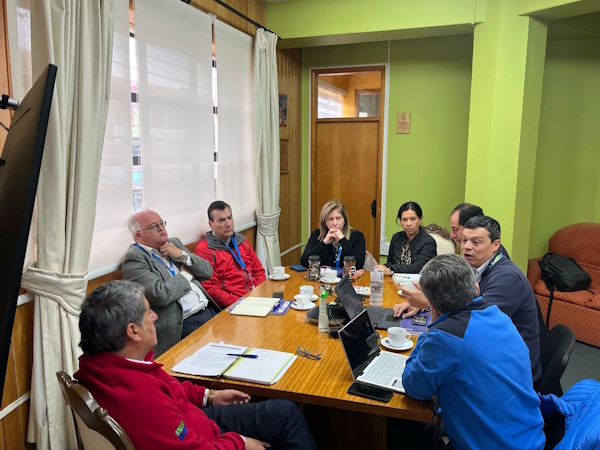 Gabinete del Gobierno Regional de Los Lagos sesiona en terreno por primera vez 