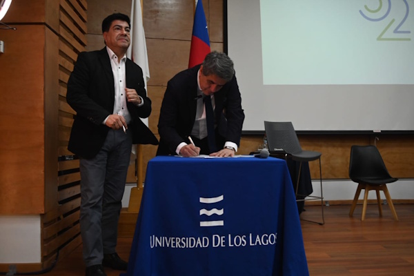 Universidad de Los Lagos y Gobierno Regional dan el vamos al nuevo Campus de Salud, Ingeniería y Artes en Puerto Montt