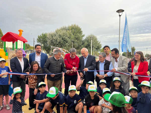 Inauguran Plaza Los Pinos de Francke en la ciudad de Osorno