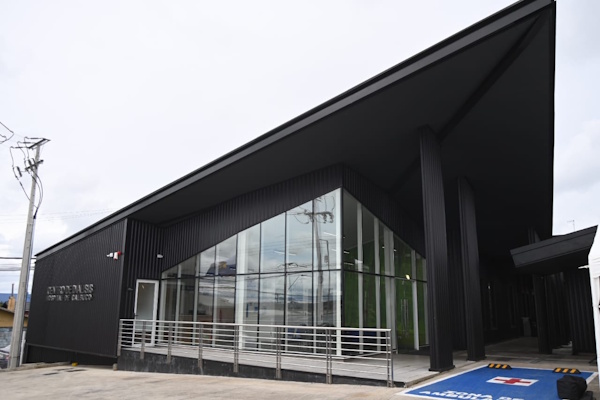 Inauguran Centro de Diálisis del Hospital de Calbuco que beneficiará a 72 pacientes
