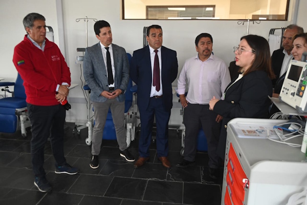 Gobierno Regional de Los Lagos Inaugura Centro Oncológico en Chiloé con Inversión de 1.500 Millones de Pesos