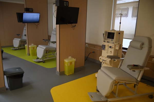 Inauguran Centro de Diálisis del Hospital de Calbuco que beneficiará a 72 pacientes