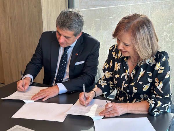 Gobierno Regional de Los Lagos y Fundación Chile-España firman acuerdo para impulsar cooperación internacional