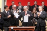 Intendente Montes participó de firma de proyectos de ley que impulsan descentralización del país, en acto encabezado por el Presidente Sebastián Piñera