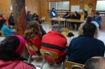 Autoridades de Gobierno se reúnen con vecinos de El Cabrito