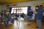 Educación a pequeños y entrega de material para prevenir Hanta Virus